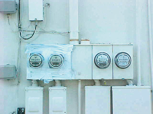 Ecmweb Com Sites Ecmweb com Files Uploads 2014 01 Nec Violations Duct Tape 0