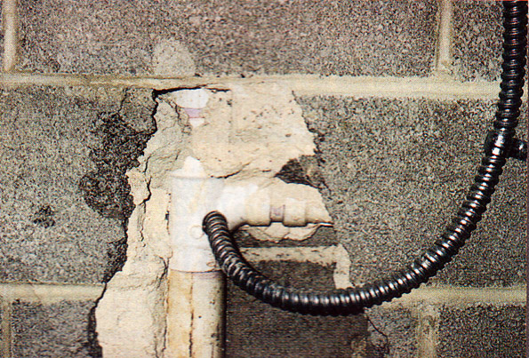 Ecmweb Com Sites Ecmweb com Files Uploads 2014 01 Nec Violations Water Cooler