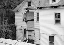 Ecmweb Com Sites Ecmweb com Files Uploads 2014 02 Nec Violations Rooftop 1
