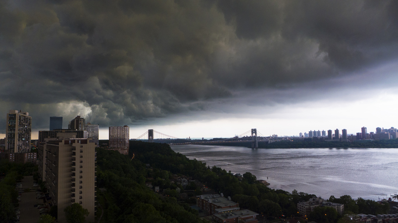 Resilience, buildings, oncoming storm
