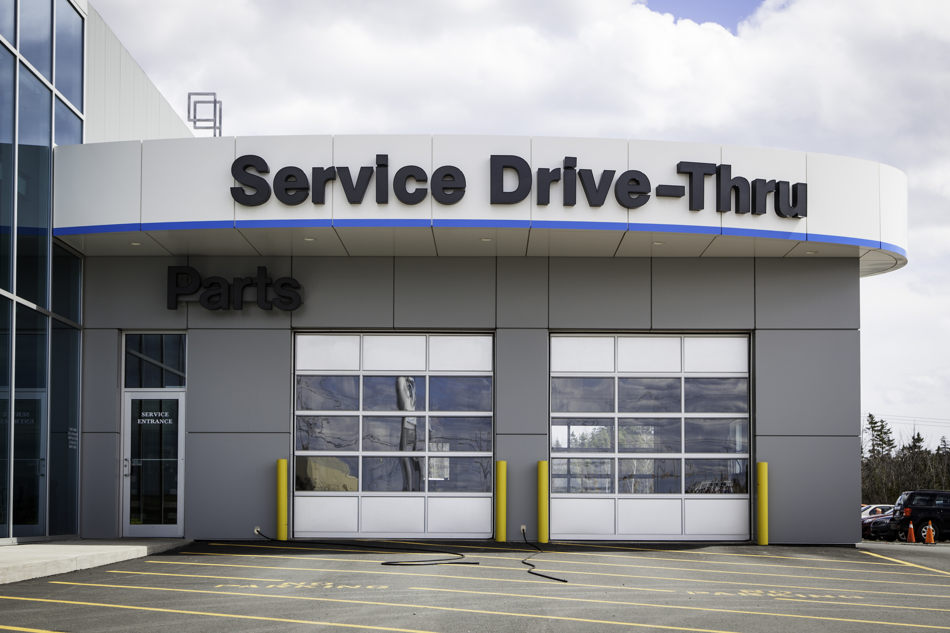 commercial garage
