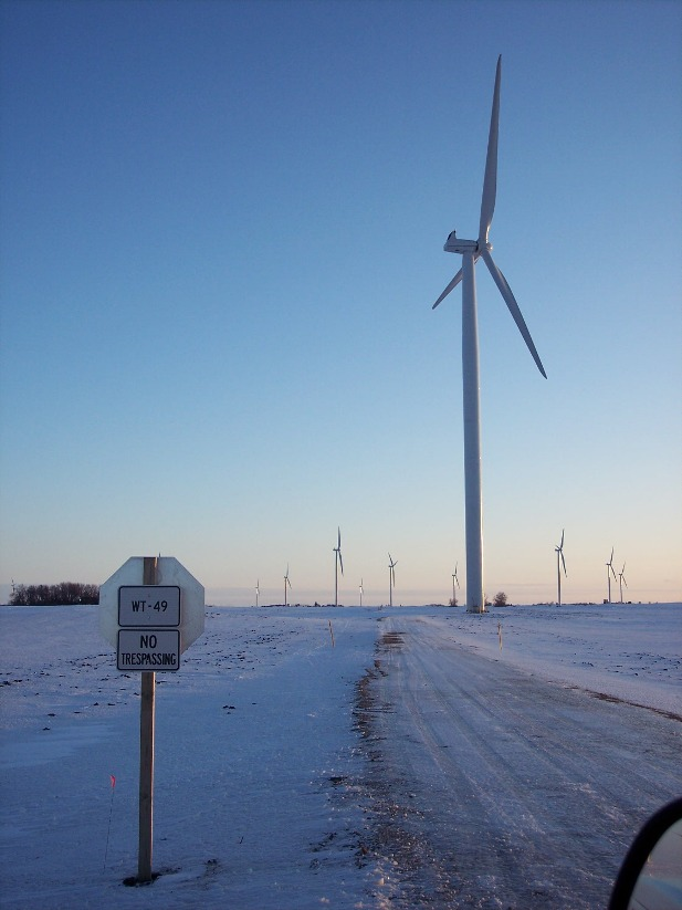 Vestas has received a threeyear extension from Alliant Energy to provide service and maintenance for 121 V82165MW wind turbines at the Whispering Willow Wind Farm ndash East in Iowa