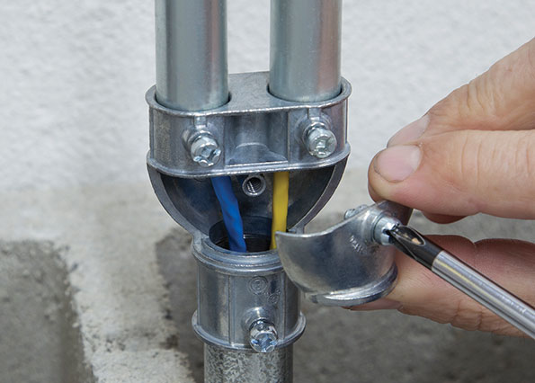 Bridgeport Fittings MightyMerge TwotoOne EMT couplings