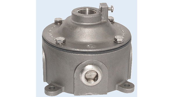 Eatons Crouse Hinds junction box and pendant cover