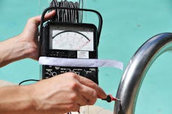 Testing pool ladder for stray electrical current Testing pool ladder for stray electrical current