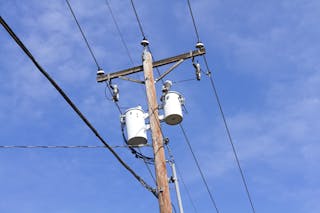 Two Utility Workers Electrocuted In New York Ec M