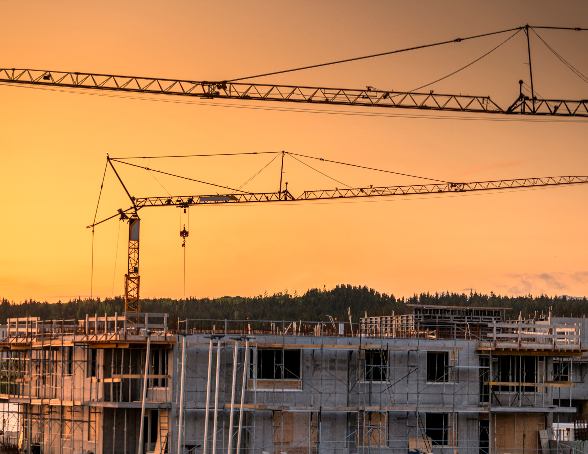 Building Construction And Cranes Arctic Images Stone Getty Images 1163974443 5e5d4ace8749a