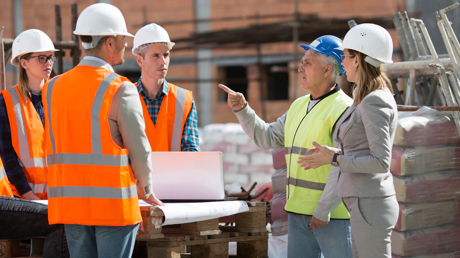 Group Of Engineers On Site 5eb16b66e6d34