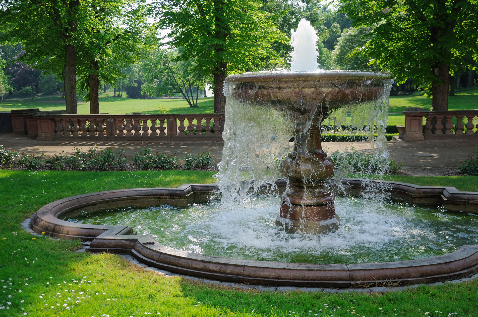 Fountain &copy; Bertold Werkmann Dreamstime com