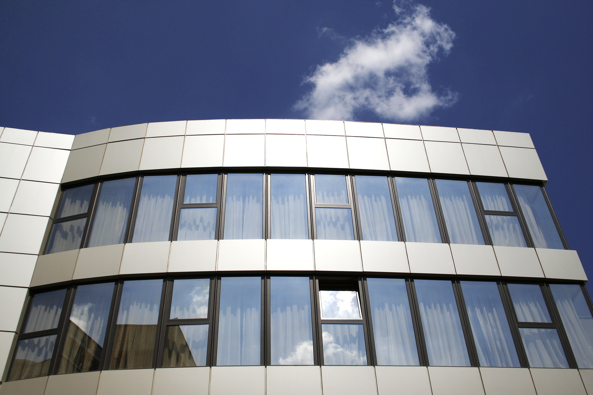 Office Building Lucian Muset Dreamstime Xl 2971904 5ed7c8e58b737