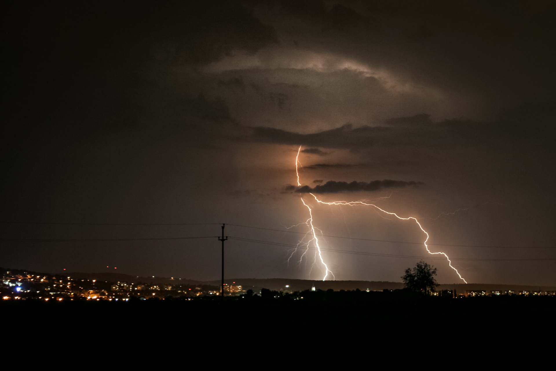 Forked Lightning Dreamstime Xxl 132953138