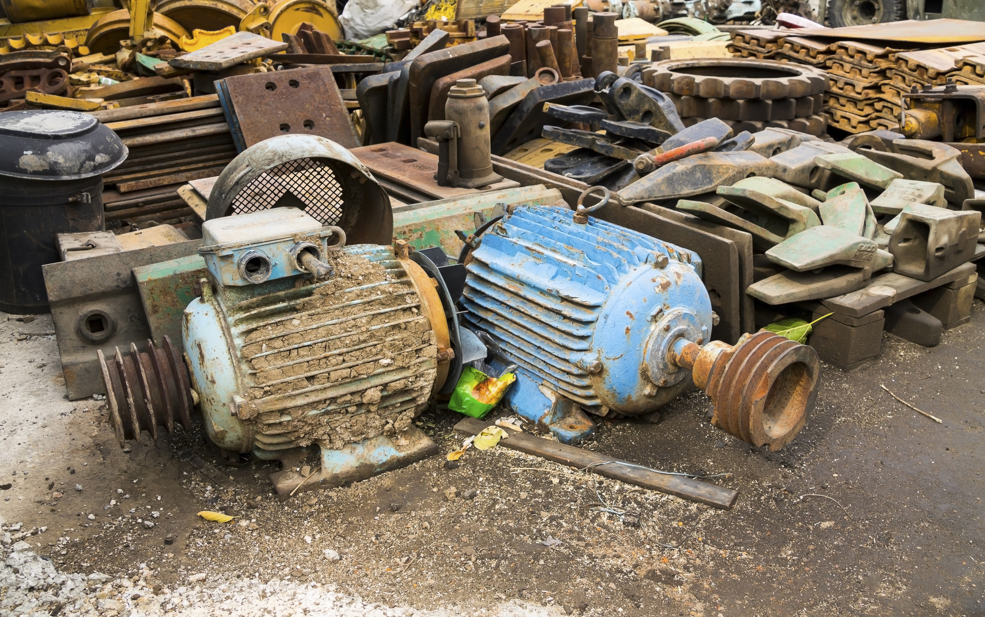 Old Electric Motors Dreamstime Xxl 35174635 5faaac4f409ac