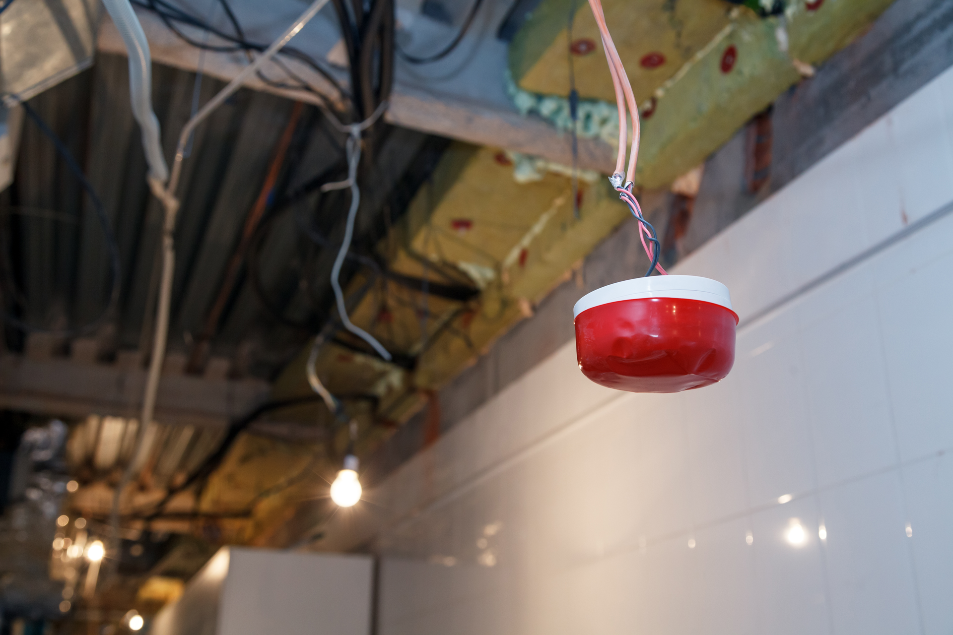 Installation Of Fire Alarm System Dreamstime Xxl 137109928 5fc656e4d58de