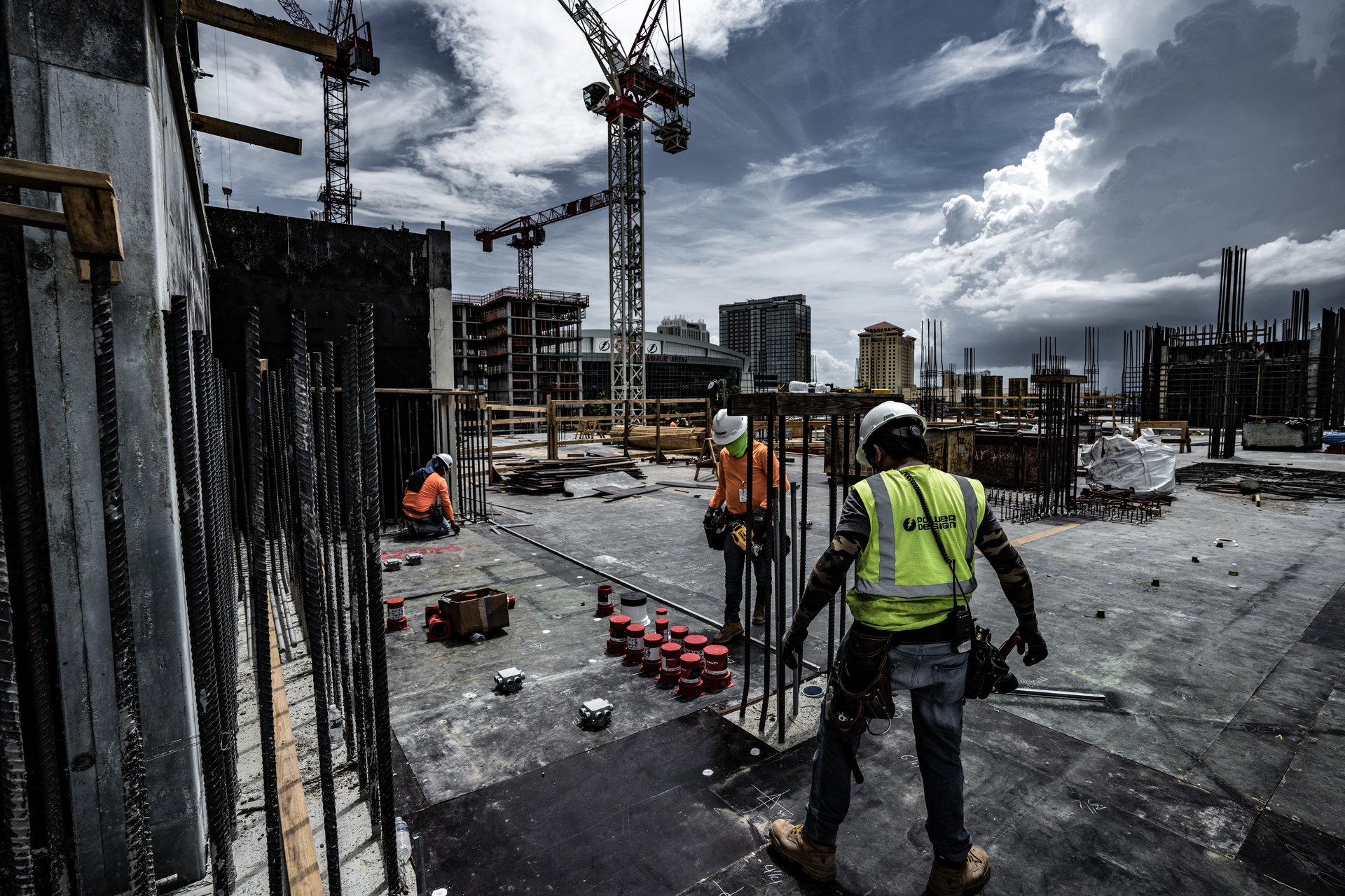 With 360-degree-capture technology and instant uploads, OpenSpace helps our teams across the country stay in the know about their job sites from the trailer to the corporate office