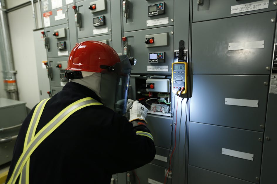 CSA Z462 Workplace Electrical Safety Standard Updates | EC&M