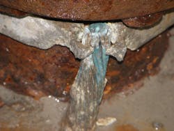 Photo 2. This photo shows an example of a bad ground connection due to deterioration. Photo 2. This photo shows an example of a bad ground connection due to deterioration.