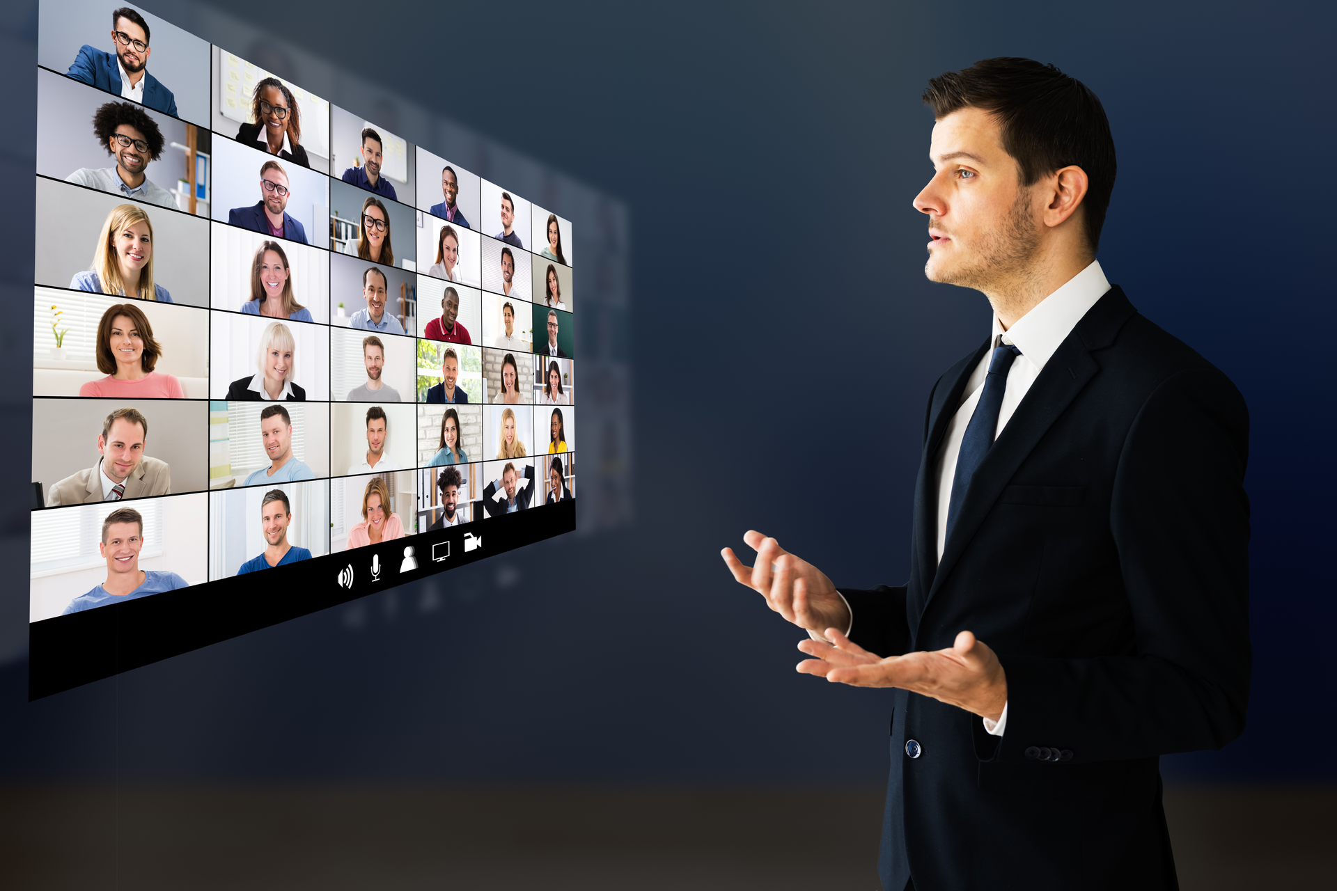 Id 212705447 &copy; Andrey Popov Dreamstime com