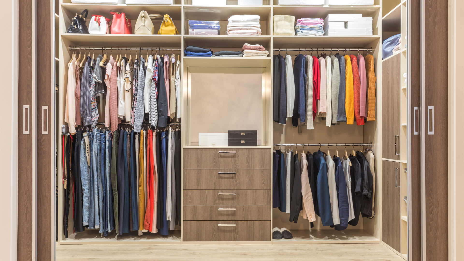 walk in closet