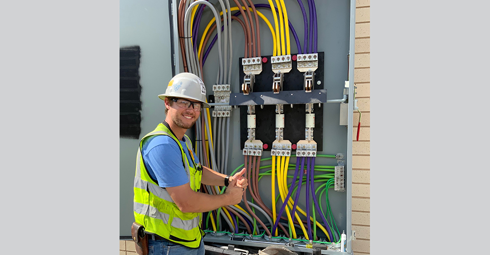 Reevesgallery 62ba0459e713e