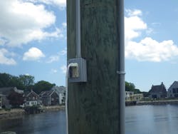 receptacle outlet on pole without weatherproofing receptacle outlet on pole without weatherproofing