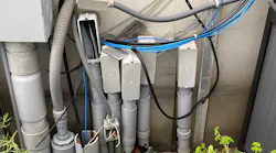 installation with missing covers from the junction box and PVC conduit body