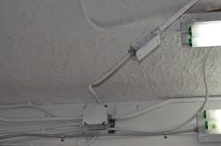 floating outlet/junction box floating outlet/junction box