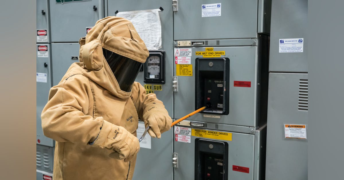 Training Requirements for Qualified Electrical Workers | EC&M