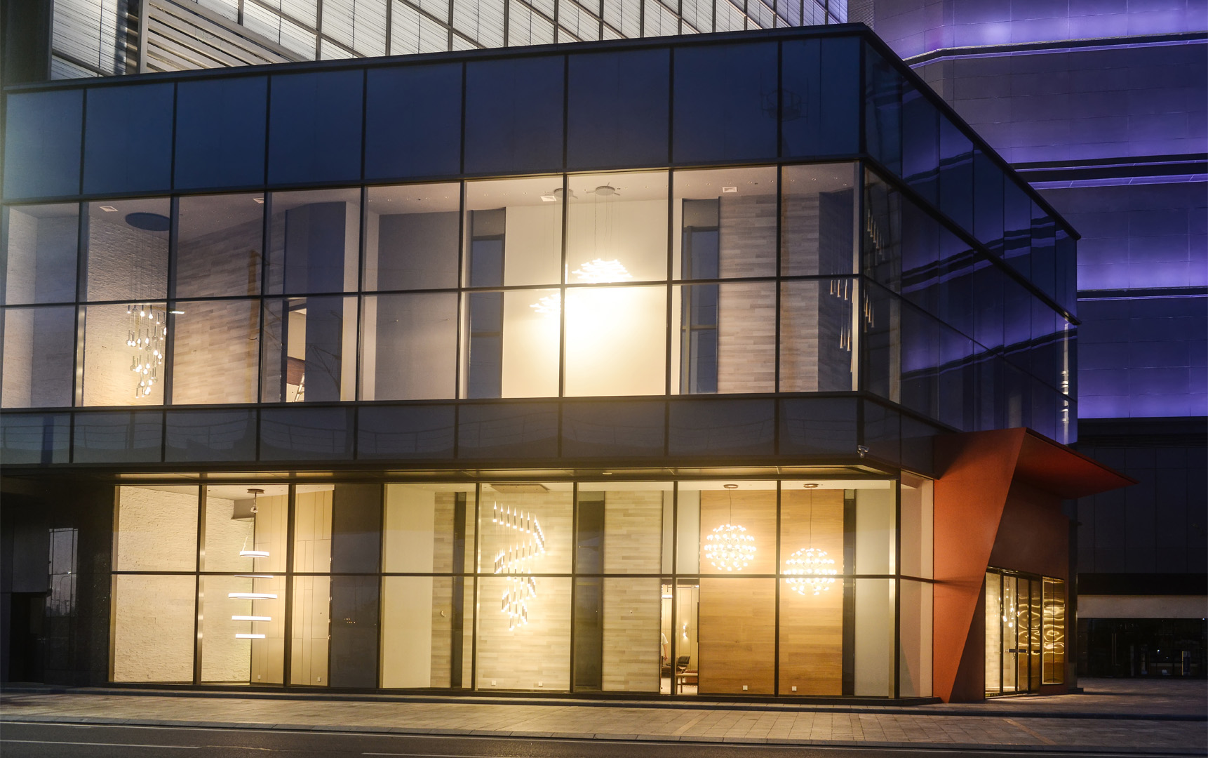 Photo 117110170 Electric Photomall Dreamstime 64591456d72a8