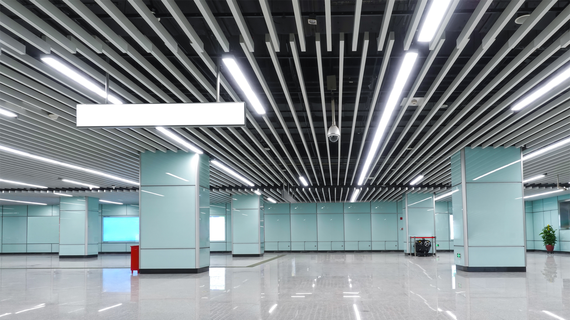 Photo 146912619 Light Photomall Dreamstime 64f9ee12c0423