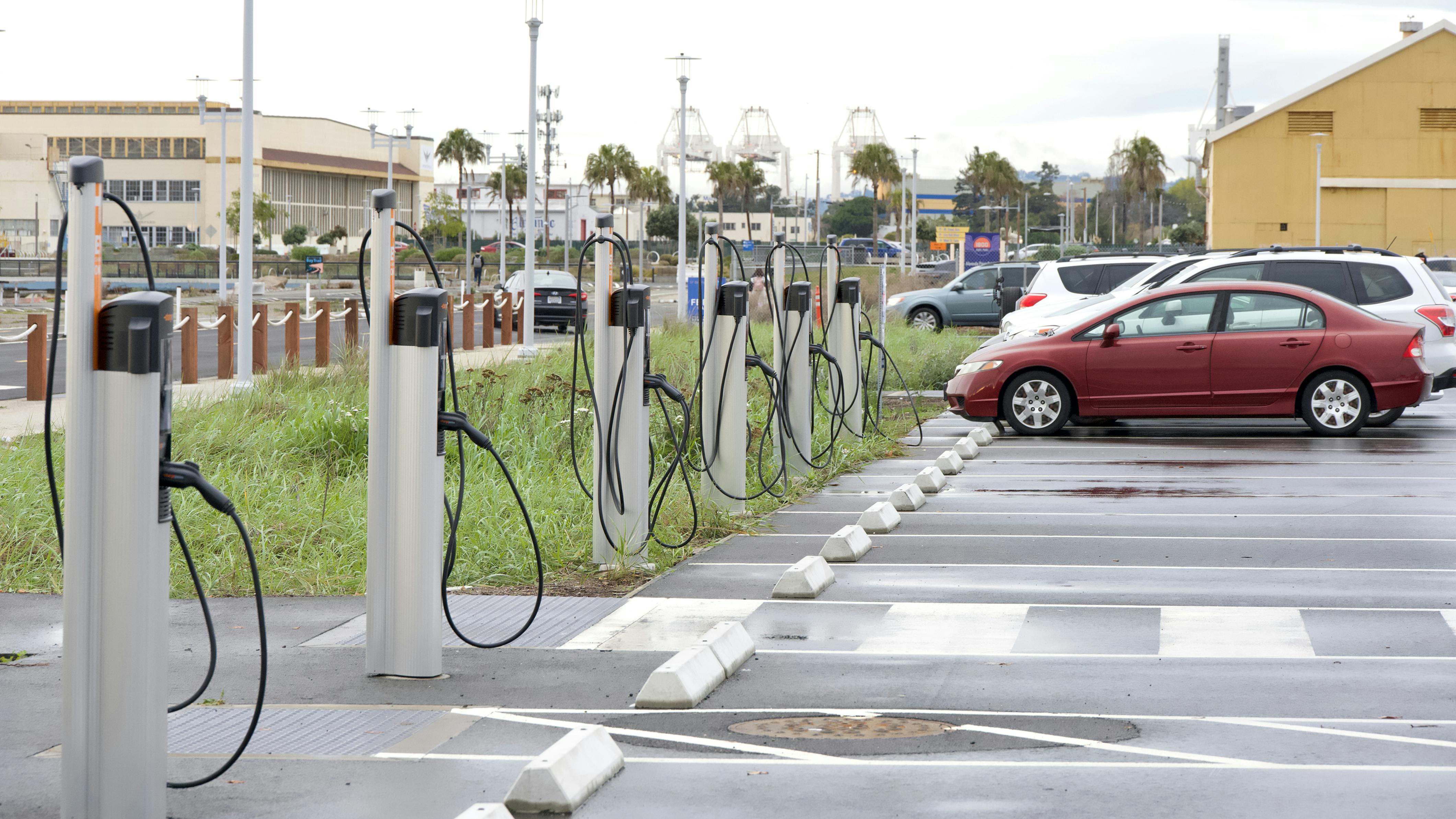 65d376b092a82f001ecbb21d Dreamstime Xxl 301911253