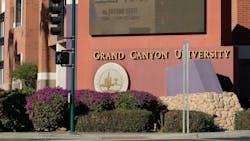 65f30be765858e001e3028df Dreamstime M 302071070 65f30be765858e001e3028df Dreamstime M 302071070