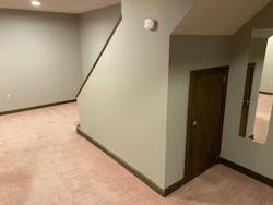 Wrong receptacle layout Wrong receptacle layout