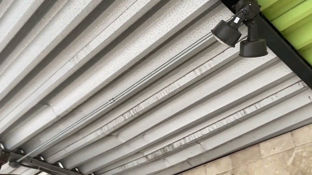 667437036df1e630993e110c Maxresdefault