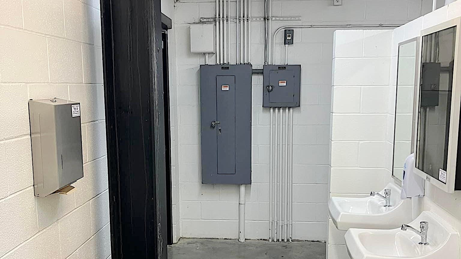 66febd59b17aea6f83c9077f October Wwh