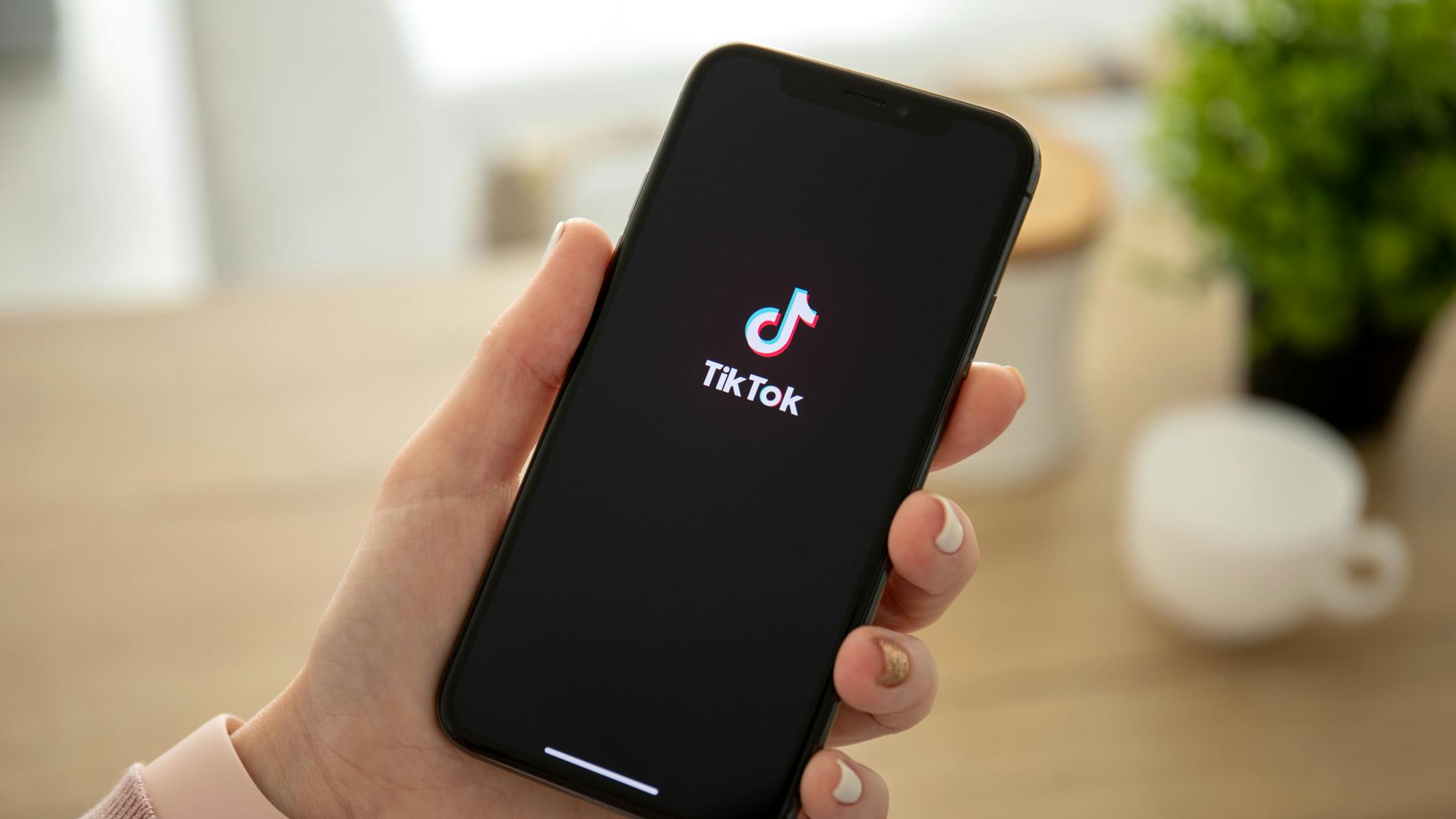 677ee9f1236a214c1117df45 Dreamstime M 140100591