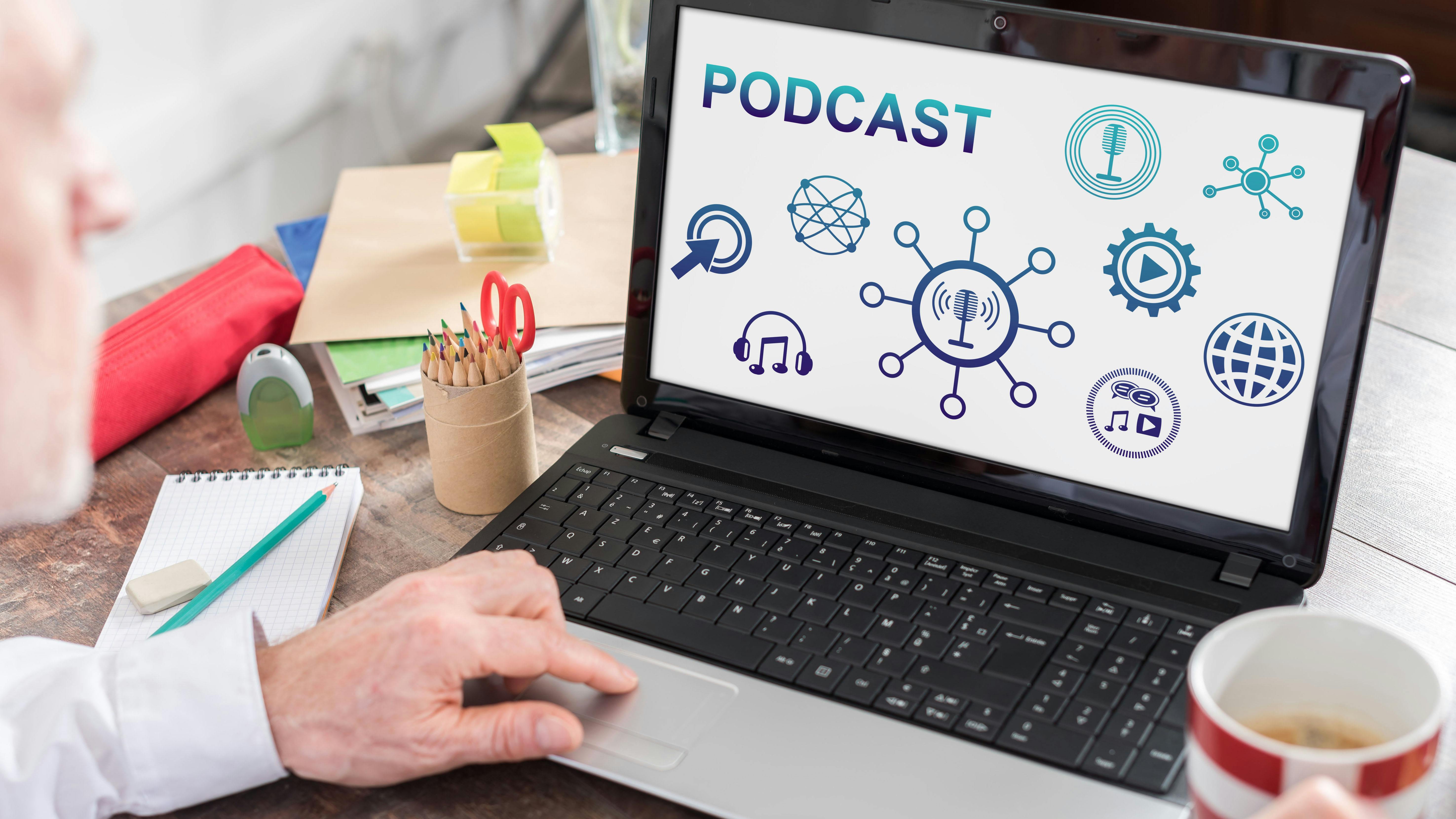 679937f9ad83d02dd5420100 Dreamstime Xxl 337853175