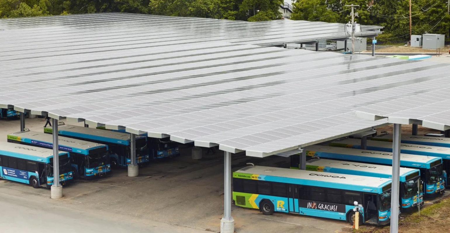 67fff0679603041d8422890b Der Image