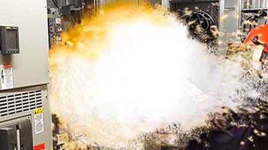 68923a51991f5c2b0edf5f36 Servicestoplevelarcflashstudylowres