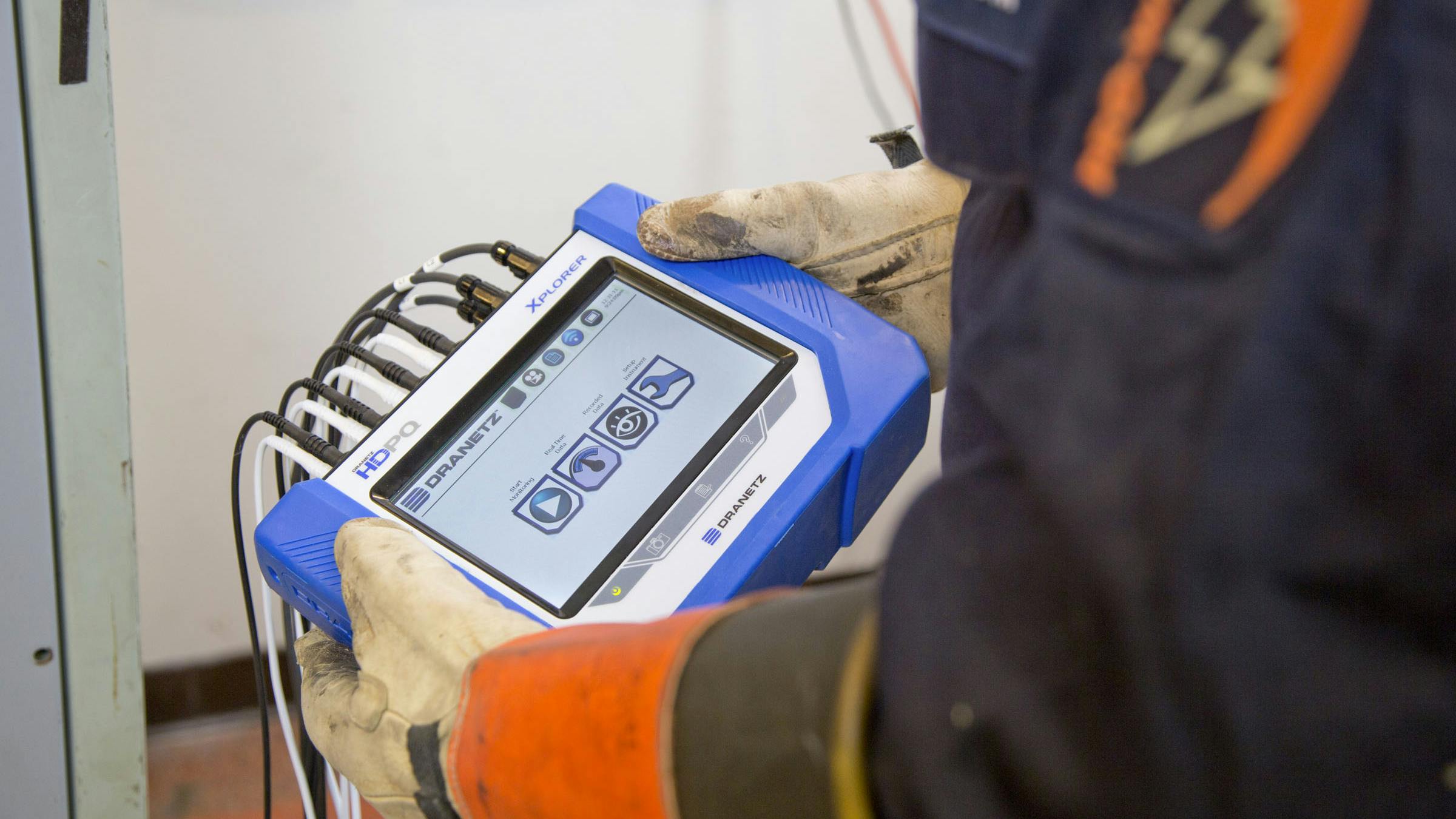 6936f41c906bc0d0213c2176 Arcflashsuit11 1