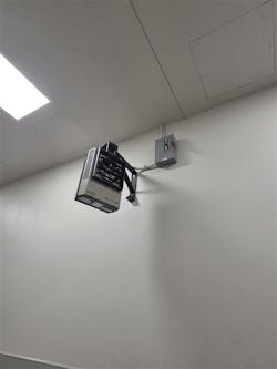 Photo 1. Disconnect switch co-located with heater. Photo 1. Disconnect switch co-located with heater.