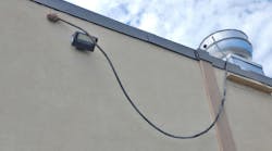 Now that’s what I call a drip loop! Now that’s what I call a drip loop!