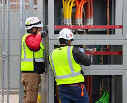 Loenbro’s critical infrastructure expertise supports rapid data center campus mobilization. Loenbro’s critical infrastructure expertise supports rapid data center campus mobilization.