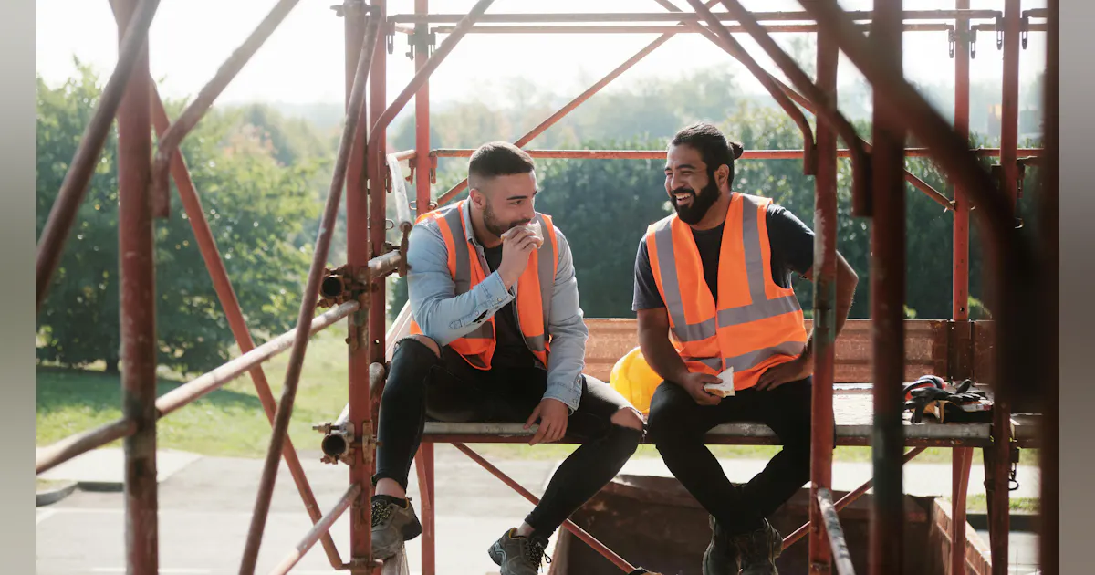 Construction Employment Rebounds in March | EC&M