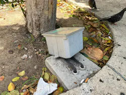 Busted box supports